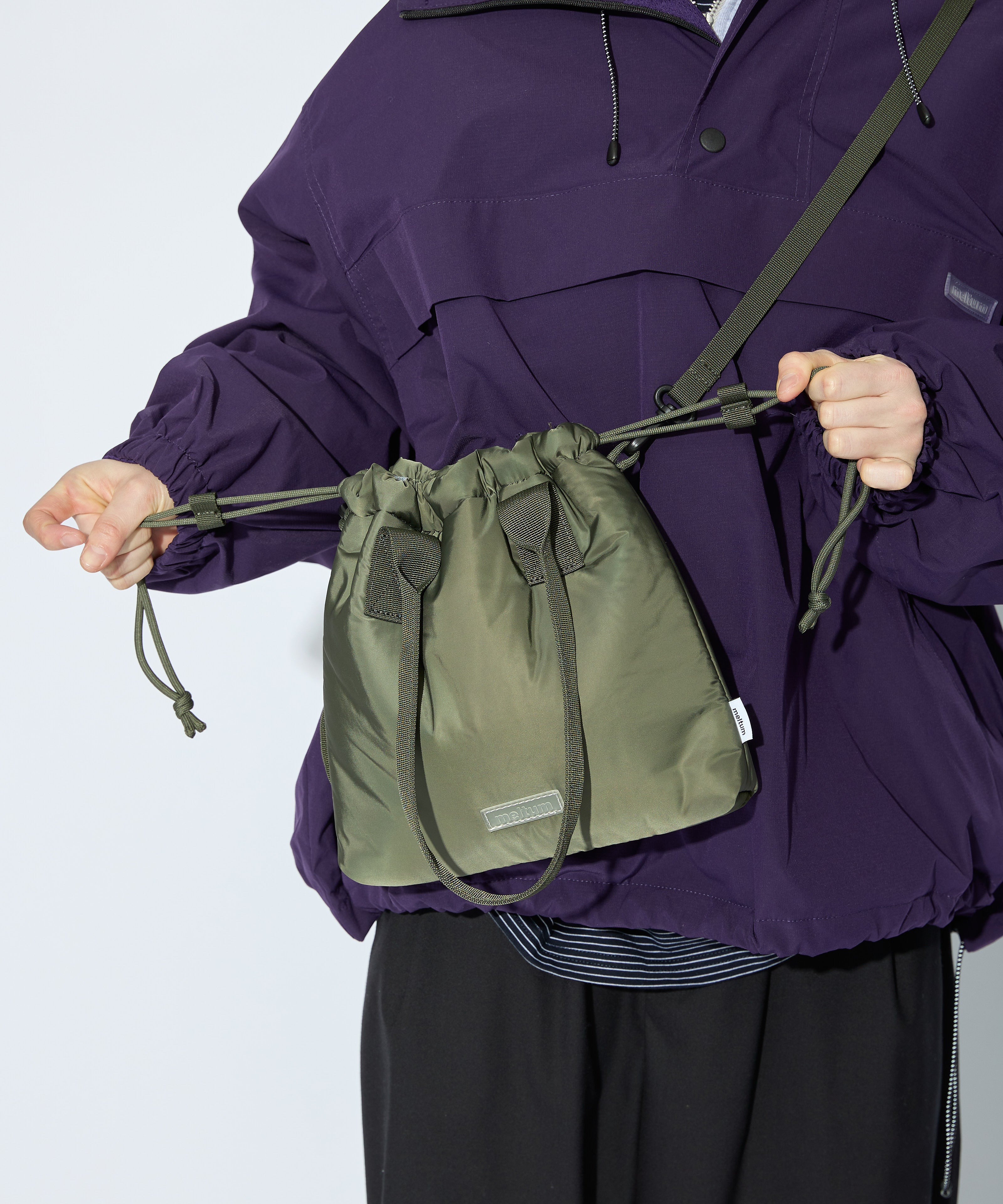 SOFT SHELL SHOULDER POUCH