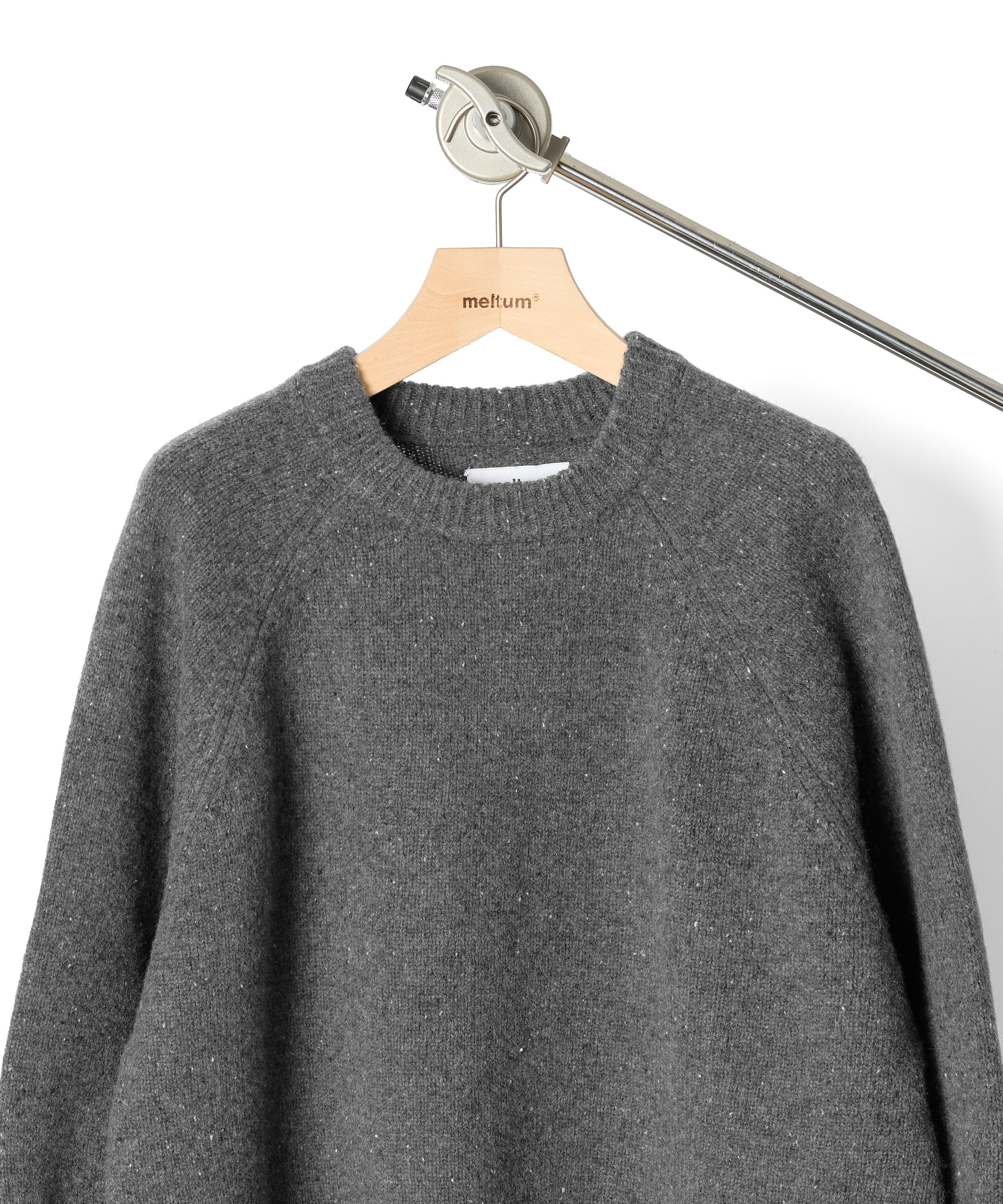 WOOL CREWNECK KNIT【CHARCOAL】