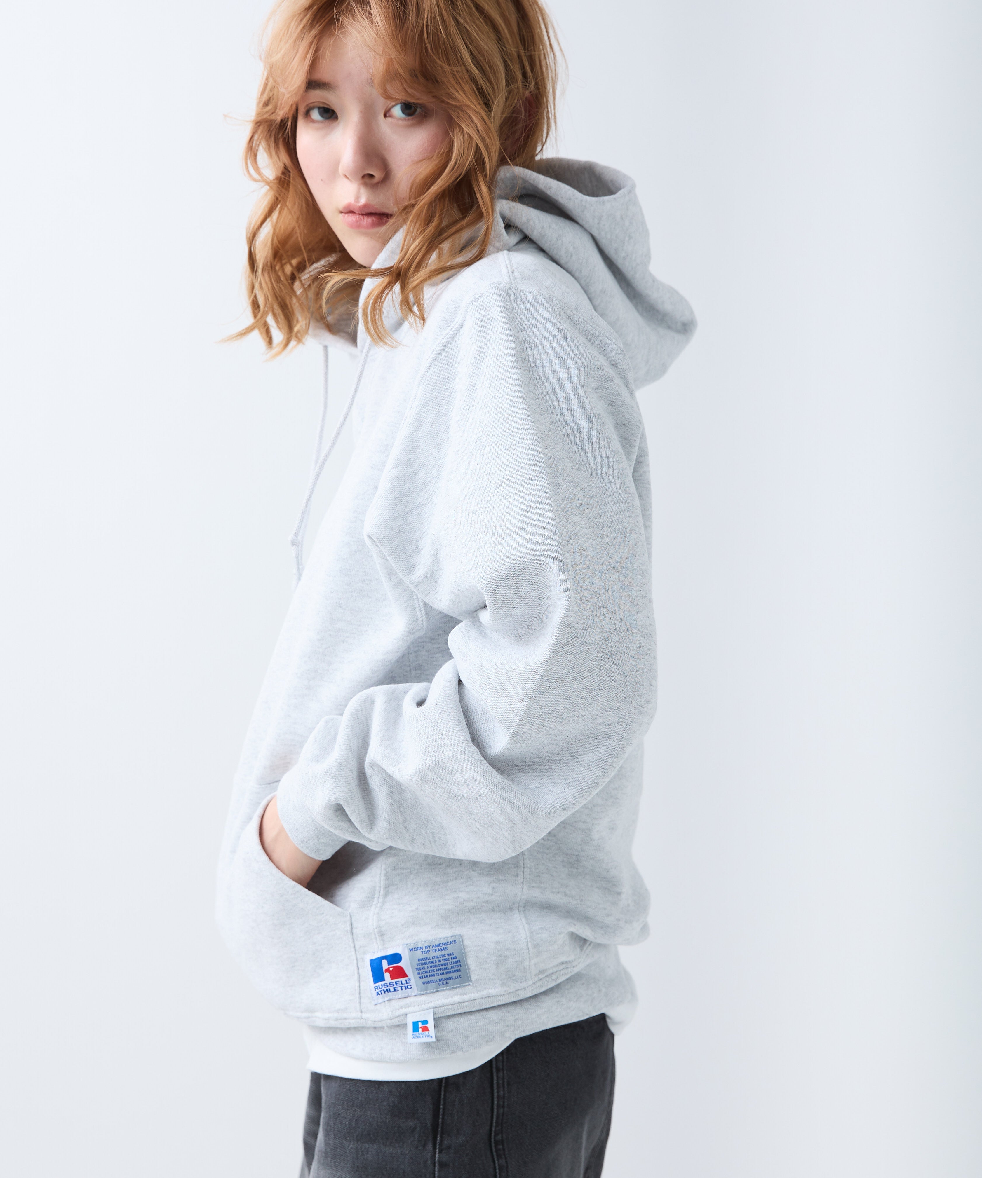 ×RUSSELL ATHLETIC STANDARD SWEAT HOODIE