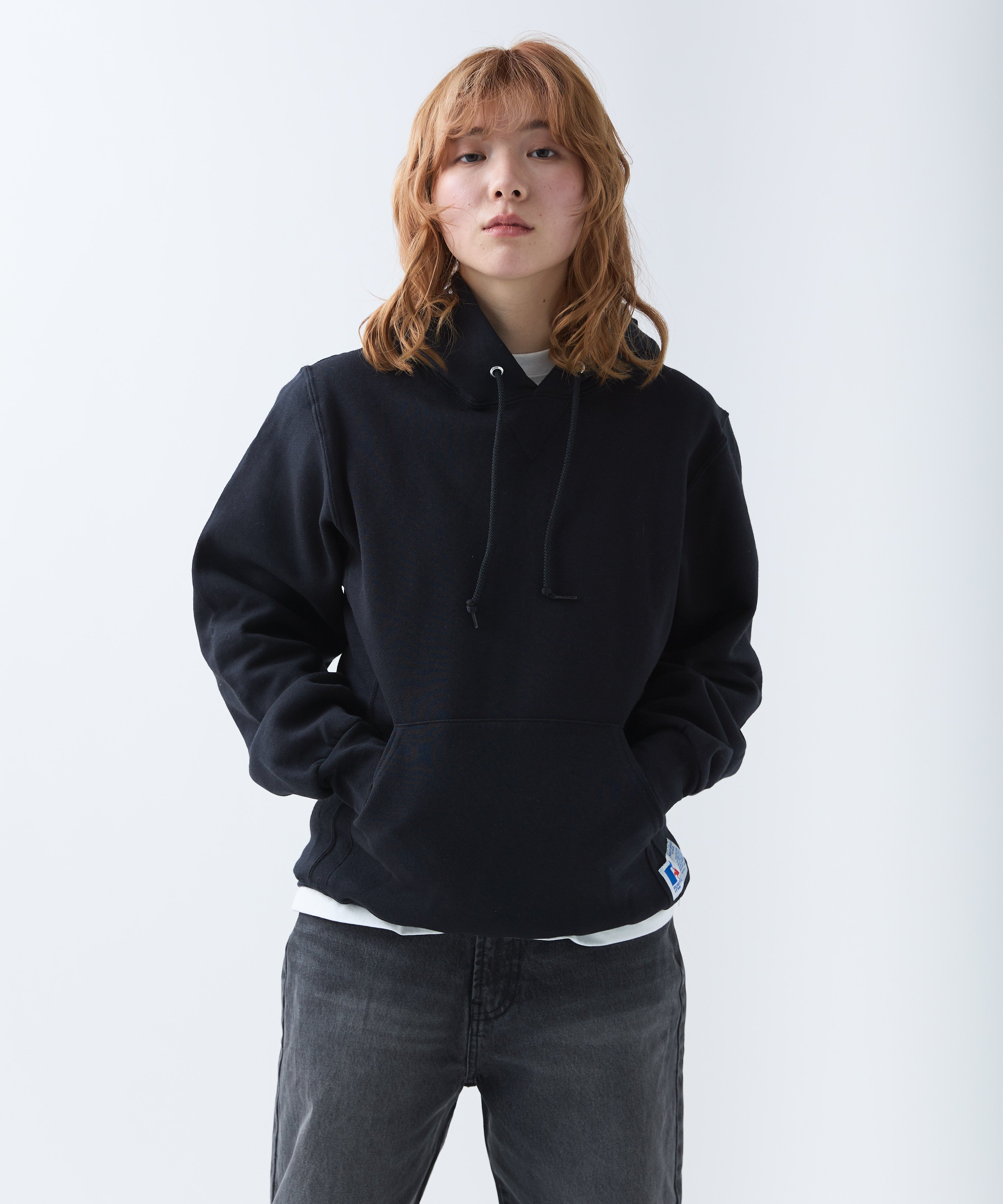 ×RUSSELL ATHLETIC STANDARD SWEAT HOODIE