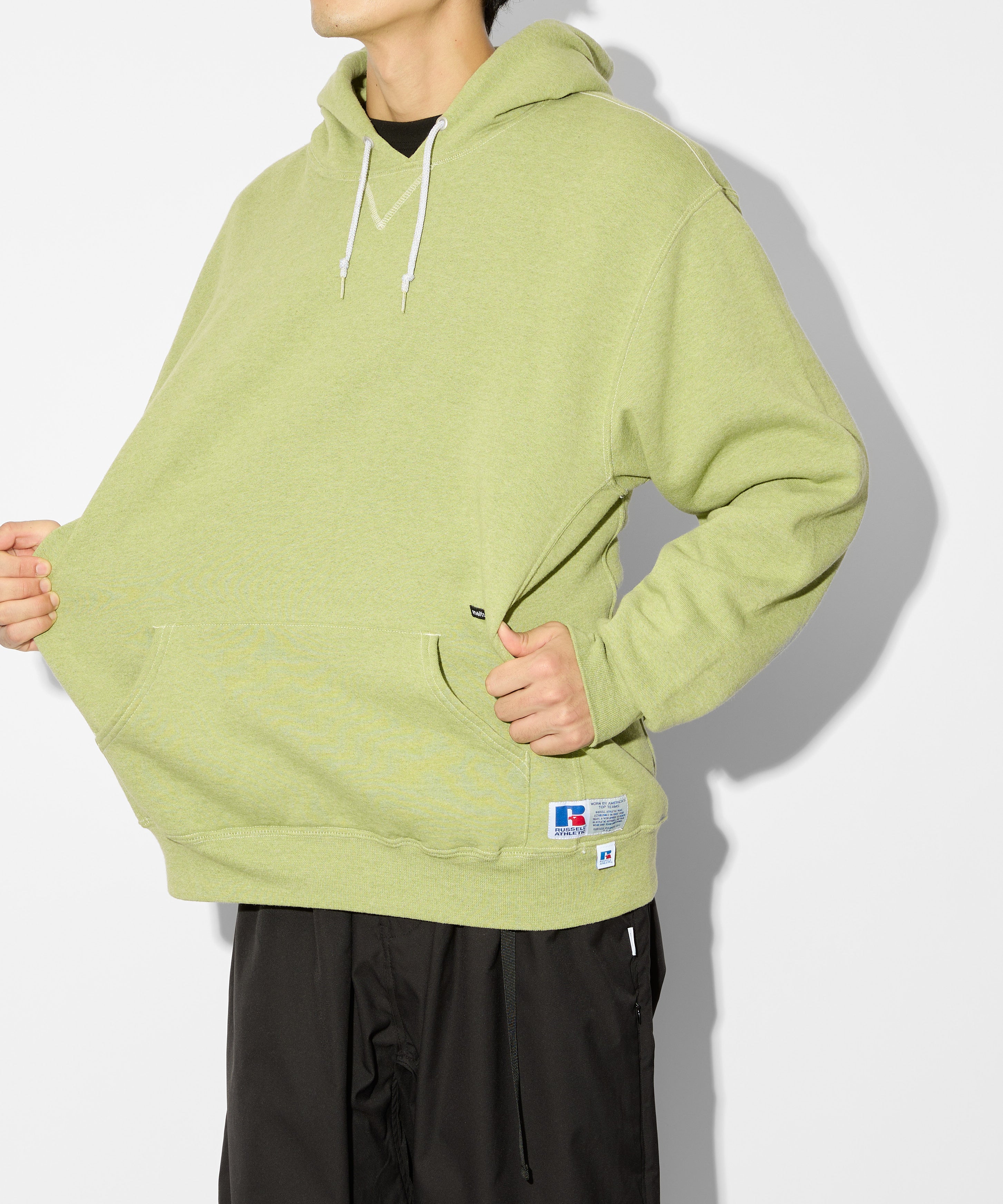 ×RUSSELL ATHLETIC STANDARD SWEAT HOODIE OVERDYE【GREEN】