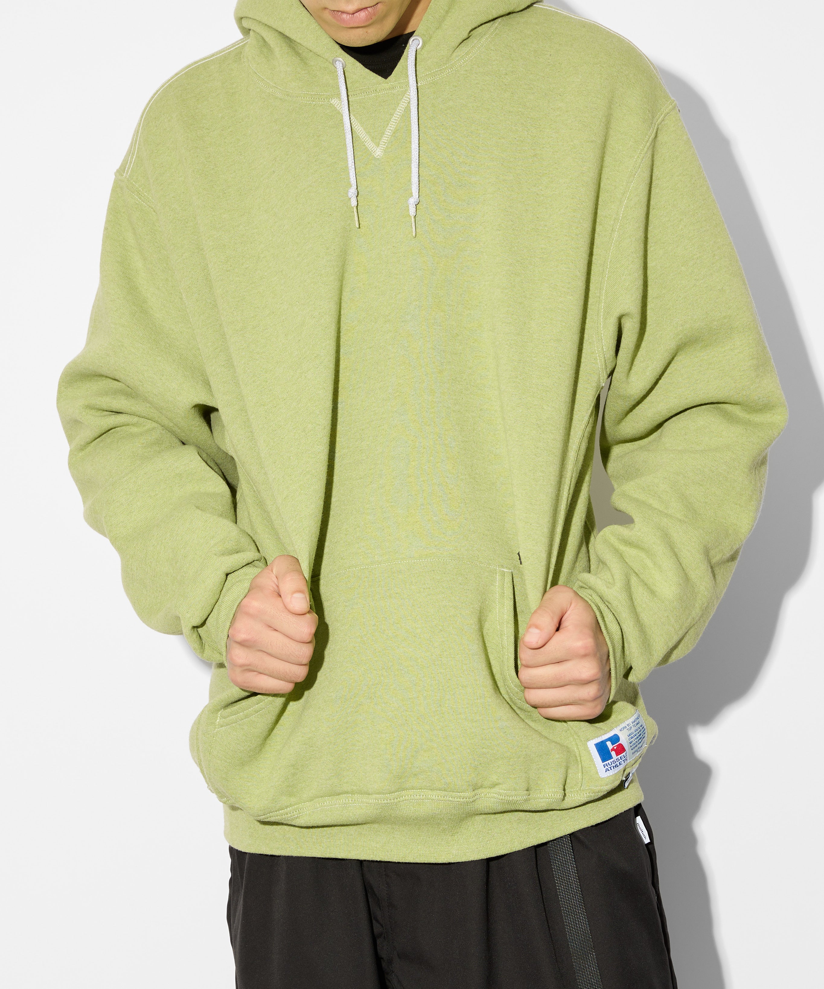 ×RUSSELL ATHLETIC STANDARD SWEAT HOODIE OVERDYE [GREEN]