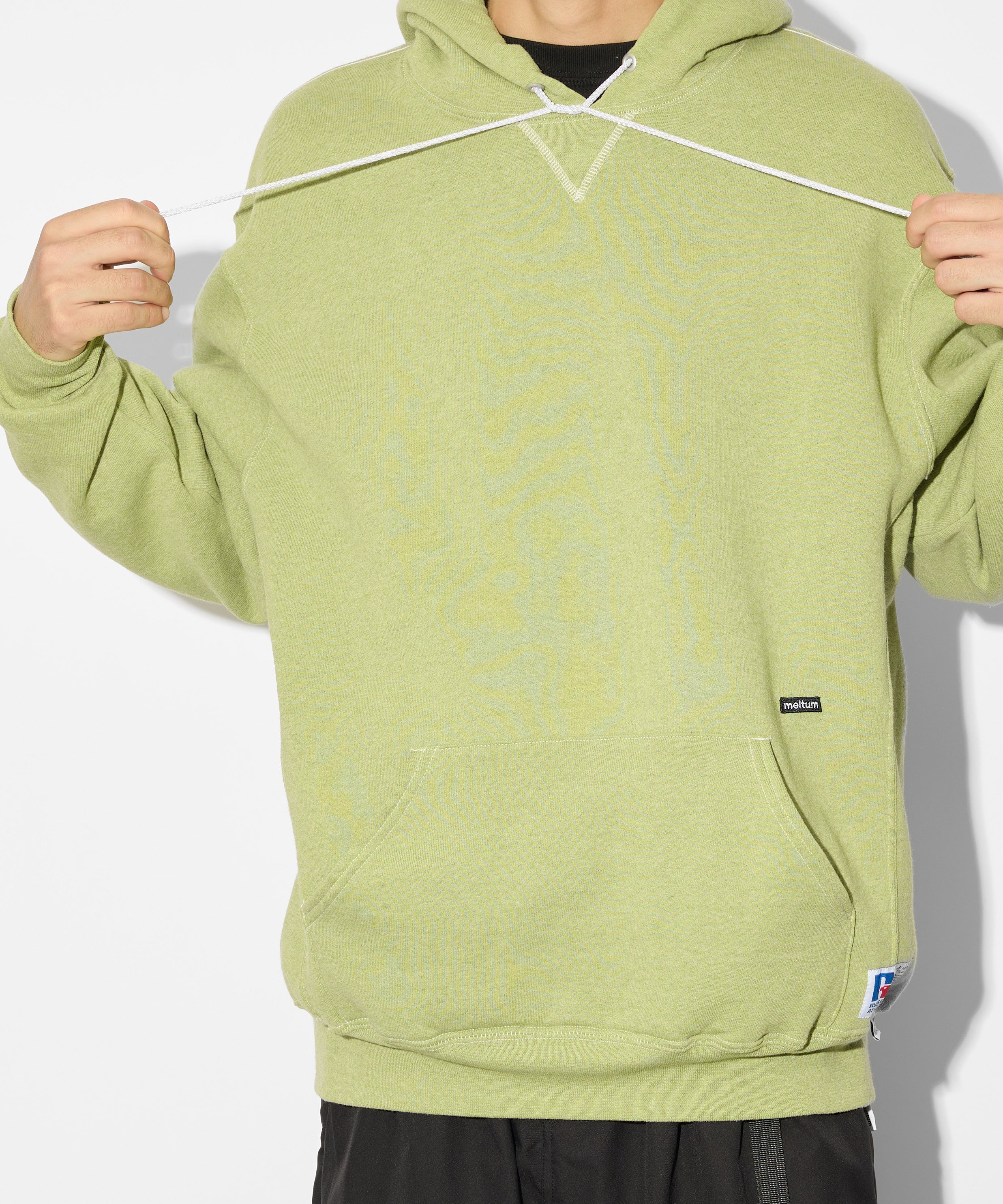 ×RUSSELL ATHLETIC STANDARD SWEAT HOODIE OVERDYE【GREEN】