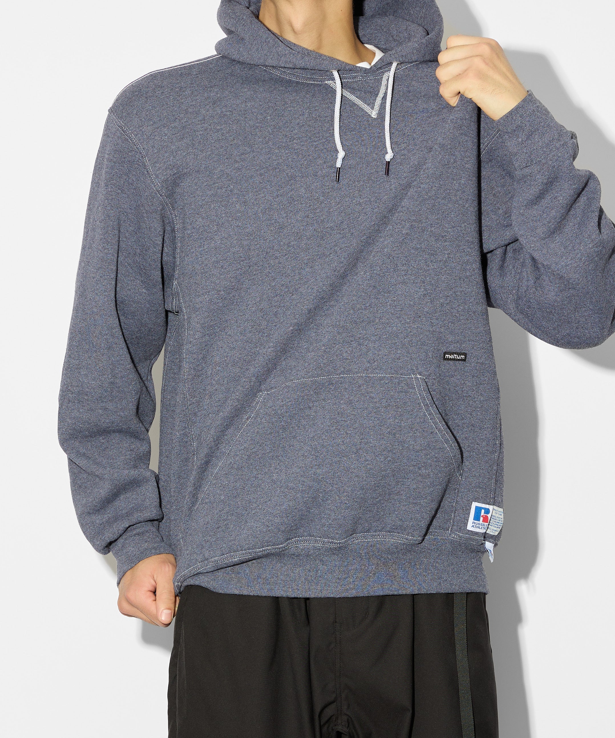 ×RUSSELL ATHLETIC STANDARD SWEAT HOODIE OVERDYE【CHARCOAL】