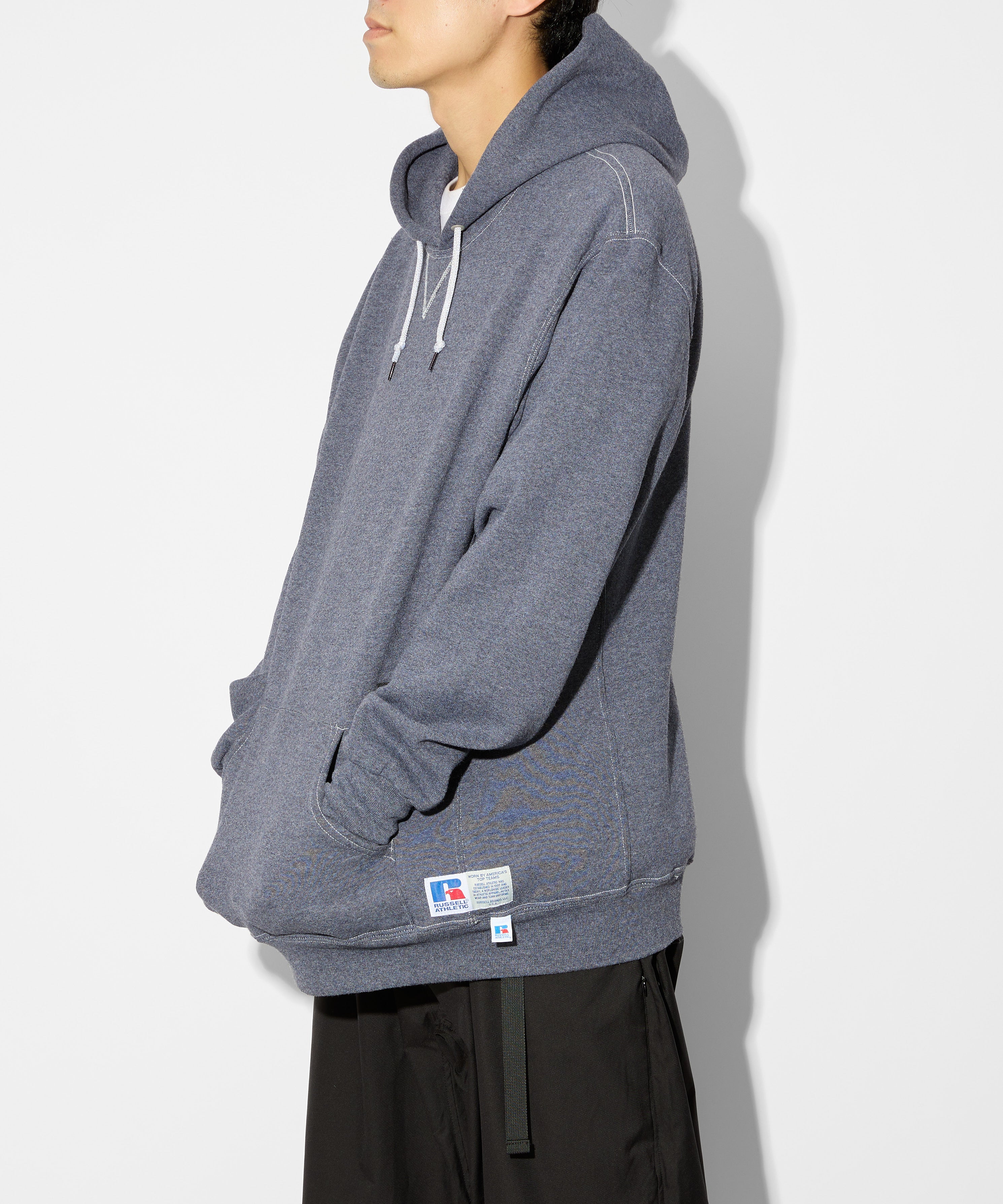 ×RUSSELL ATHLETIC STANDARD SWEAT HOODIE OVERDYE【CHARCOAL】