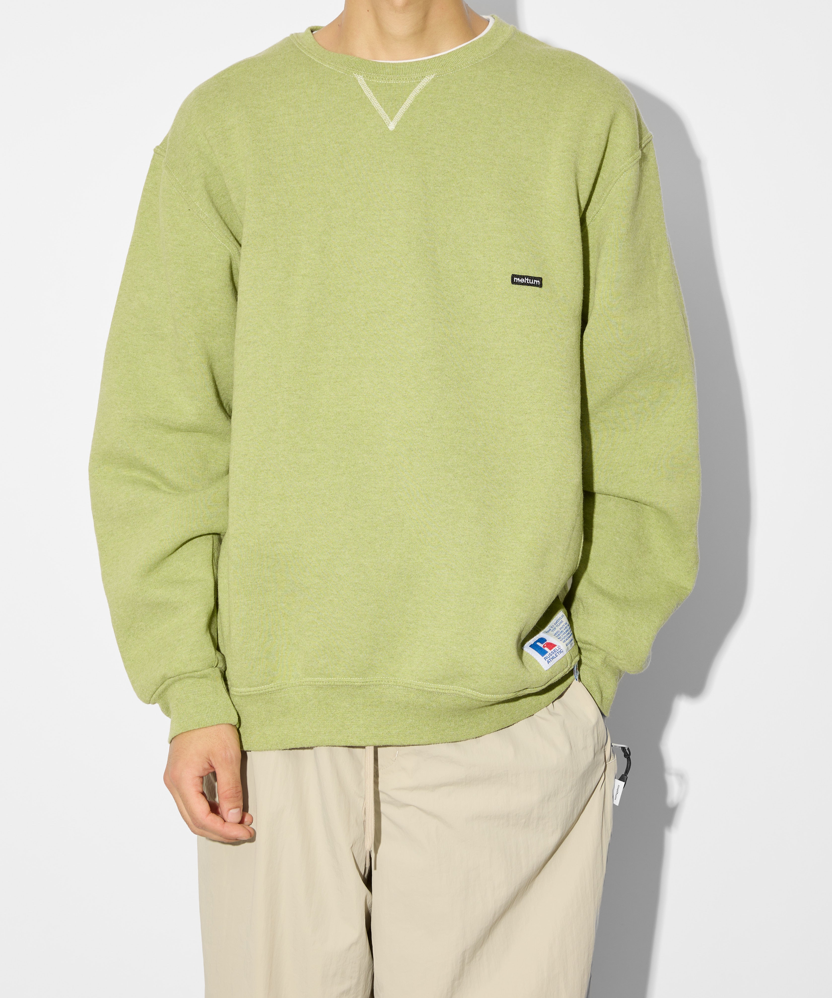 ×RUSSELL ATHLETIC STANDARD CREWNECK SWEAT OVERDYE【GREEN】