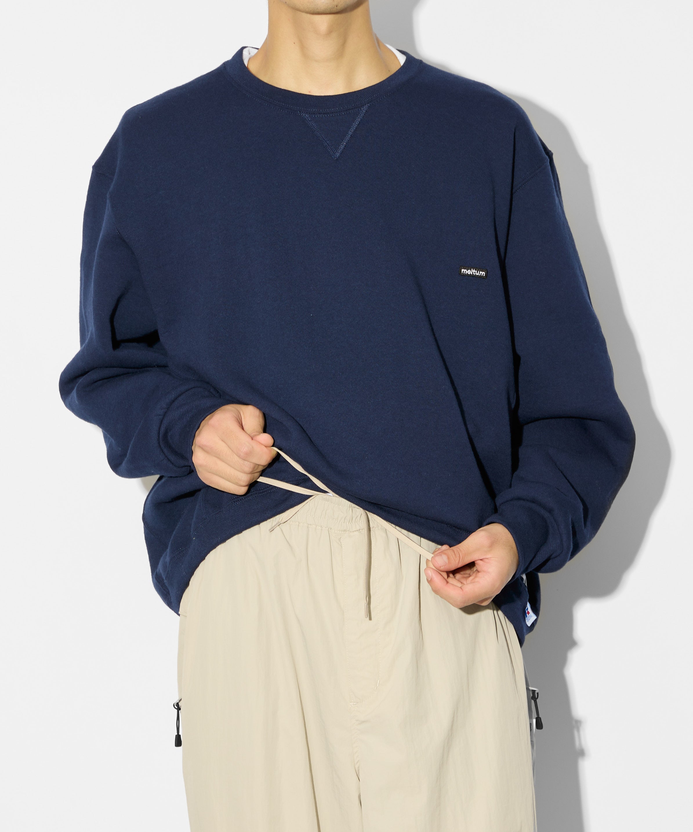 ×RUSSELL ATHLETIC STANDARD CREWNECK SWEAT【NAVY】