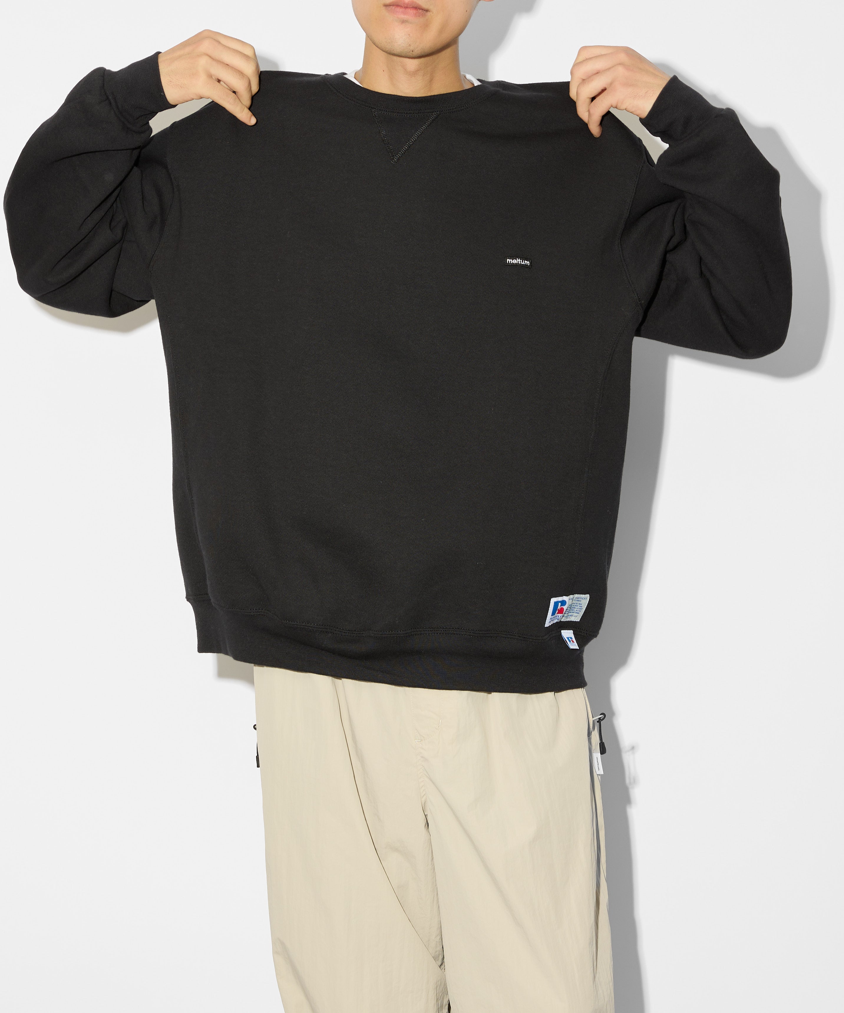 ×RUSSELL ATHLETIC STANDARD CREWNECK SWEAT【BLACK】