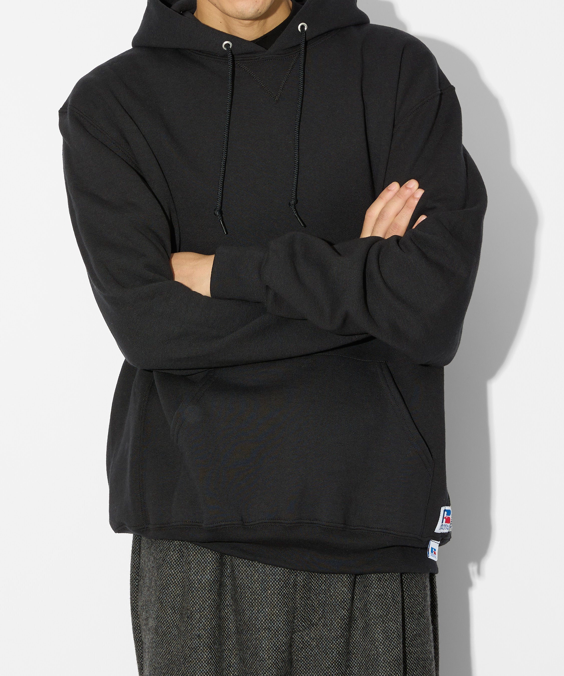 ×RUSSELL ATHLETIC STANDARD SWEAT HOODIE [BLACK]