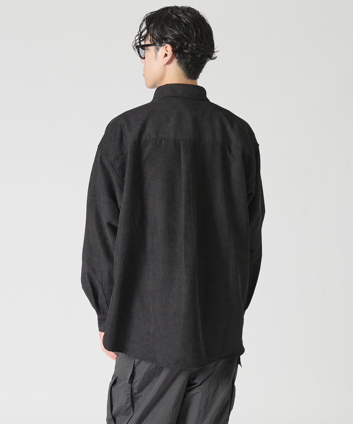 OVERSIZED CORDUROY SHIRT【BLACK】