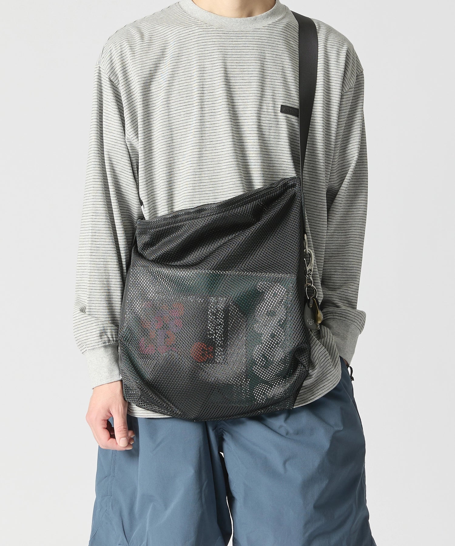 MESH SHOULDER BAG