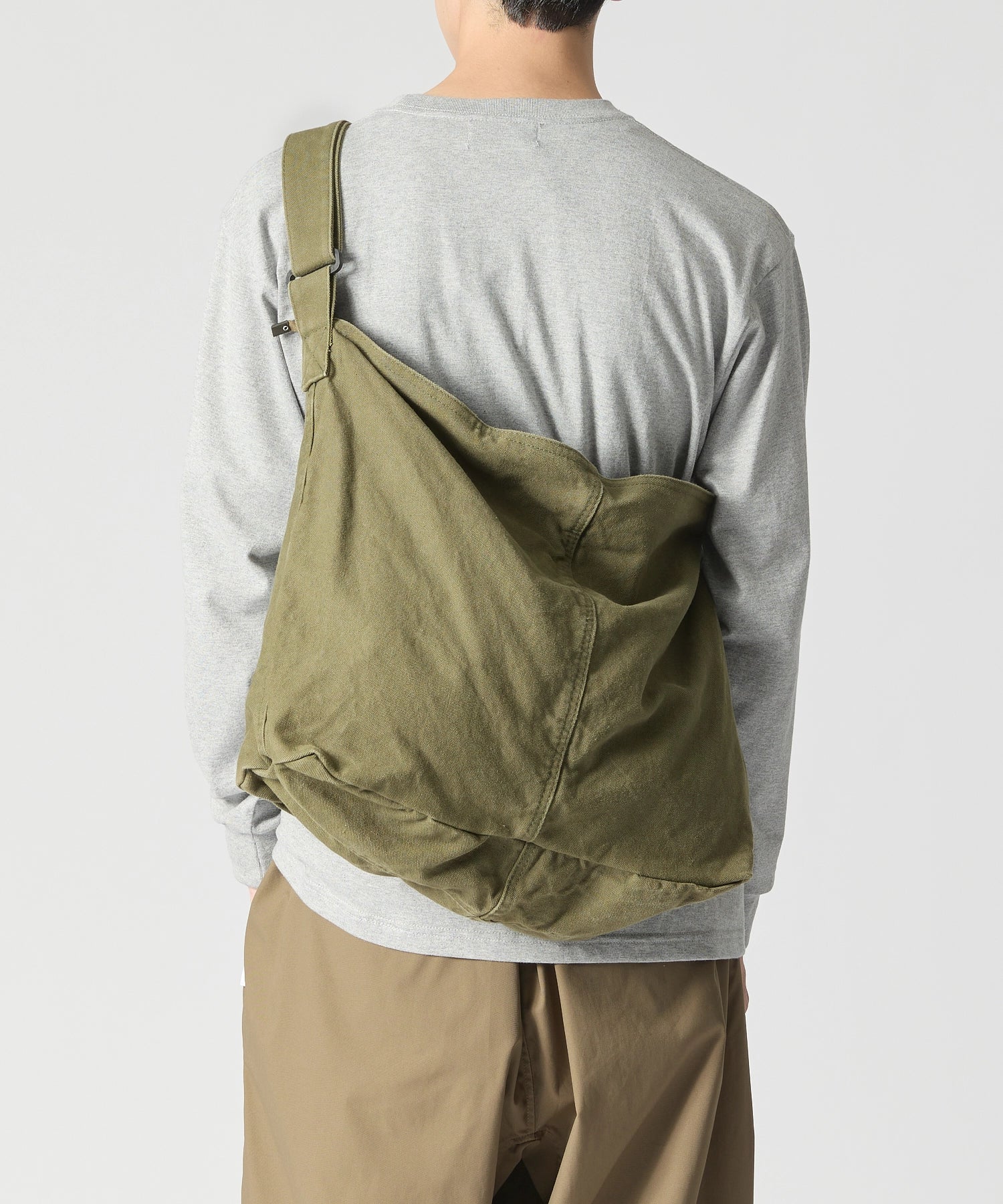 CANVAS MESSENGER BAG【KHAKI】