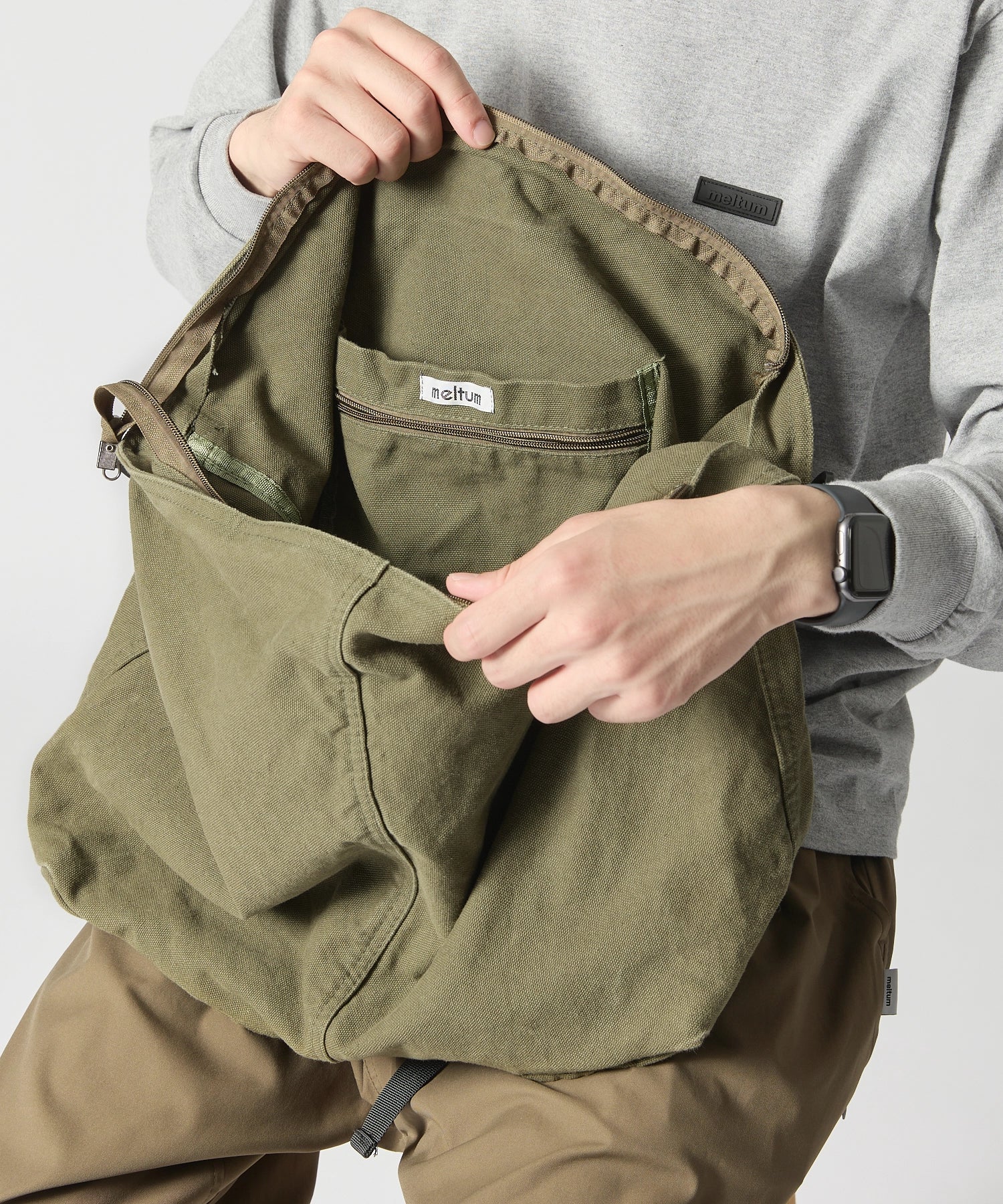 CANVAS MESSENGER BAG【KHAKI】