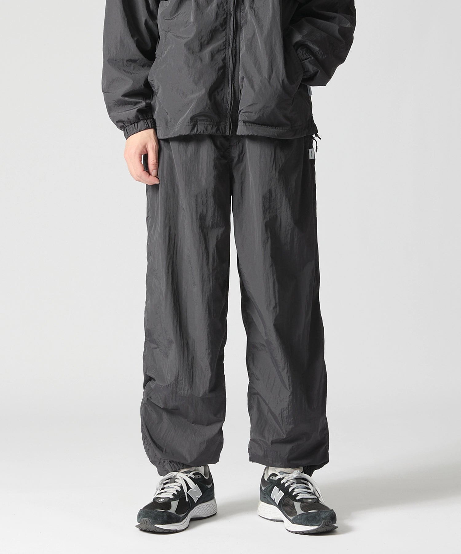 ALL-ROUND TECH PANTS【BLACK】