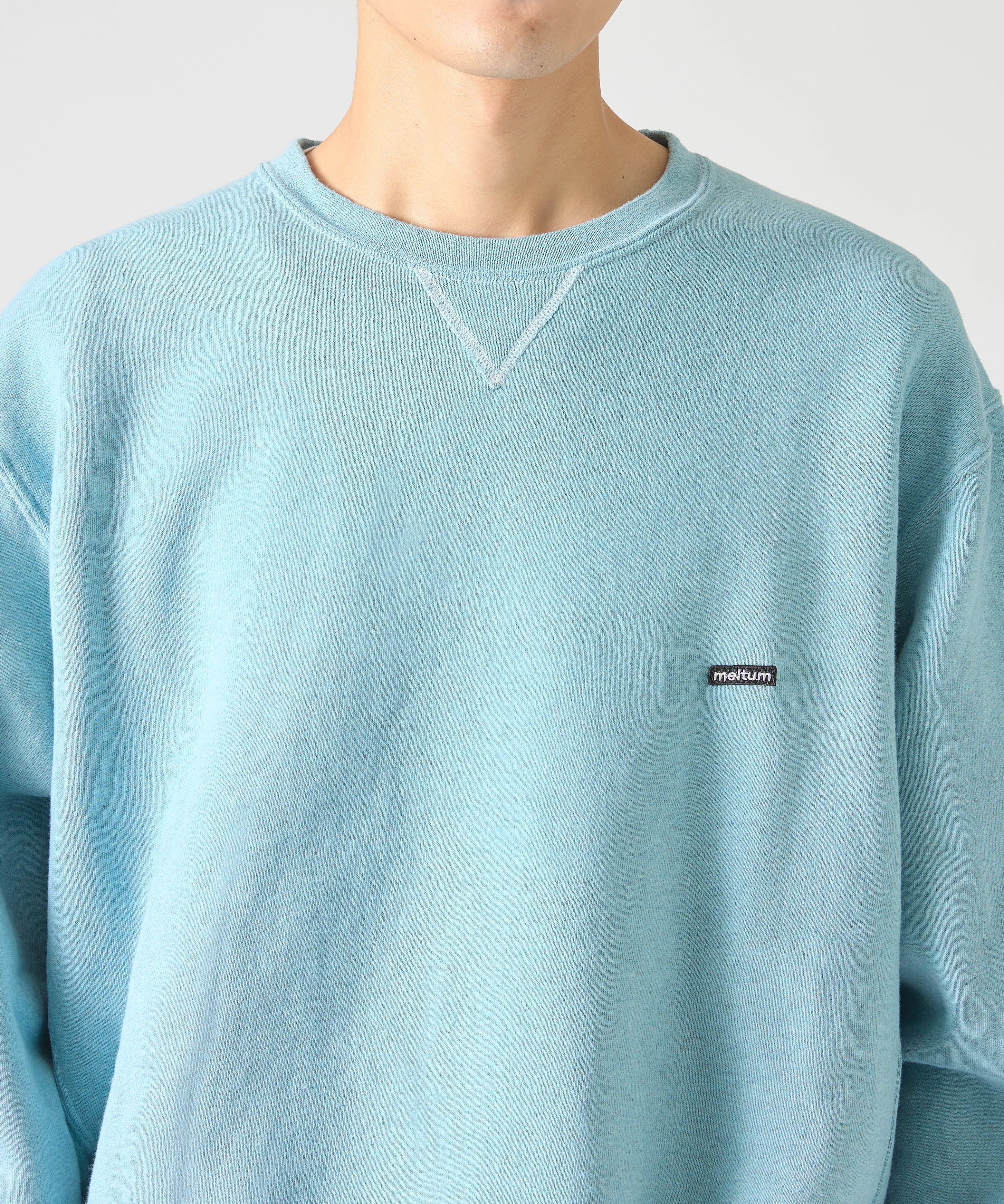 ×RUSSELL ATHLETIC STANDARD CREWNECK SWEAT OVERDYE【SAX】