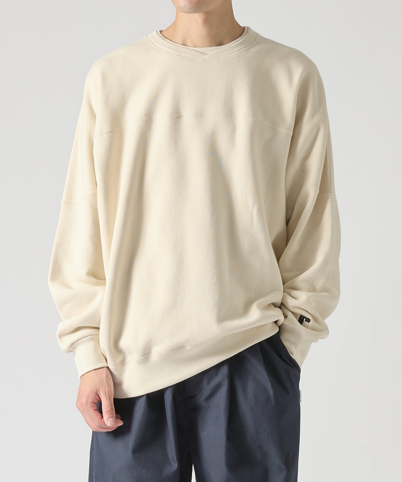 meltum × RUSSELL ATHLETIC CAP SHOULDER SWEATSHIRT