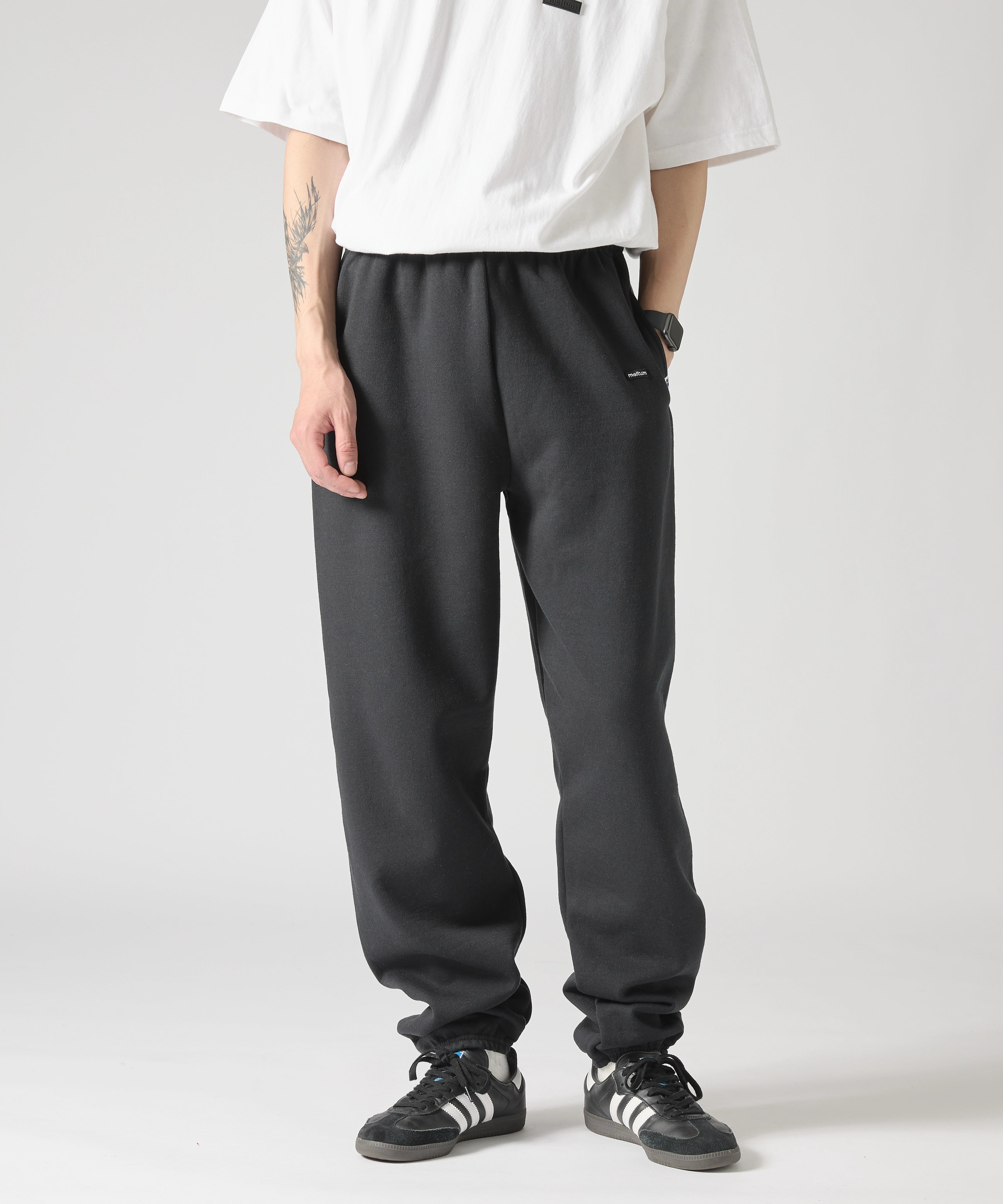 ×RUSSELL ATHLETIC STANDARD SWEAT PANTS [BLACK]