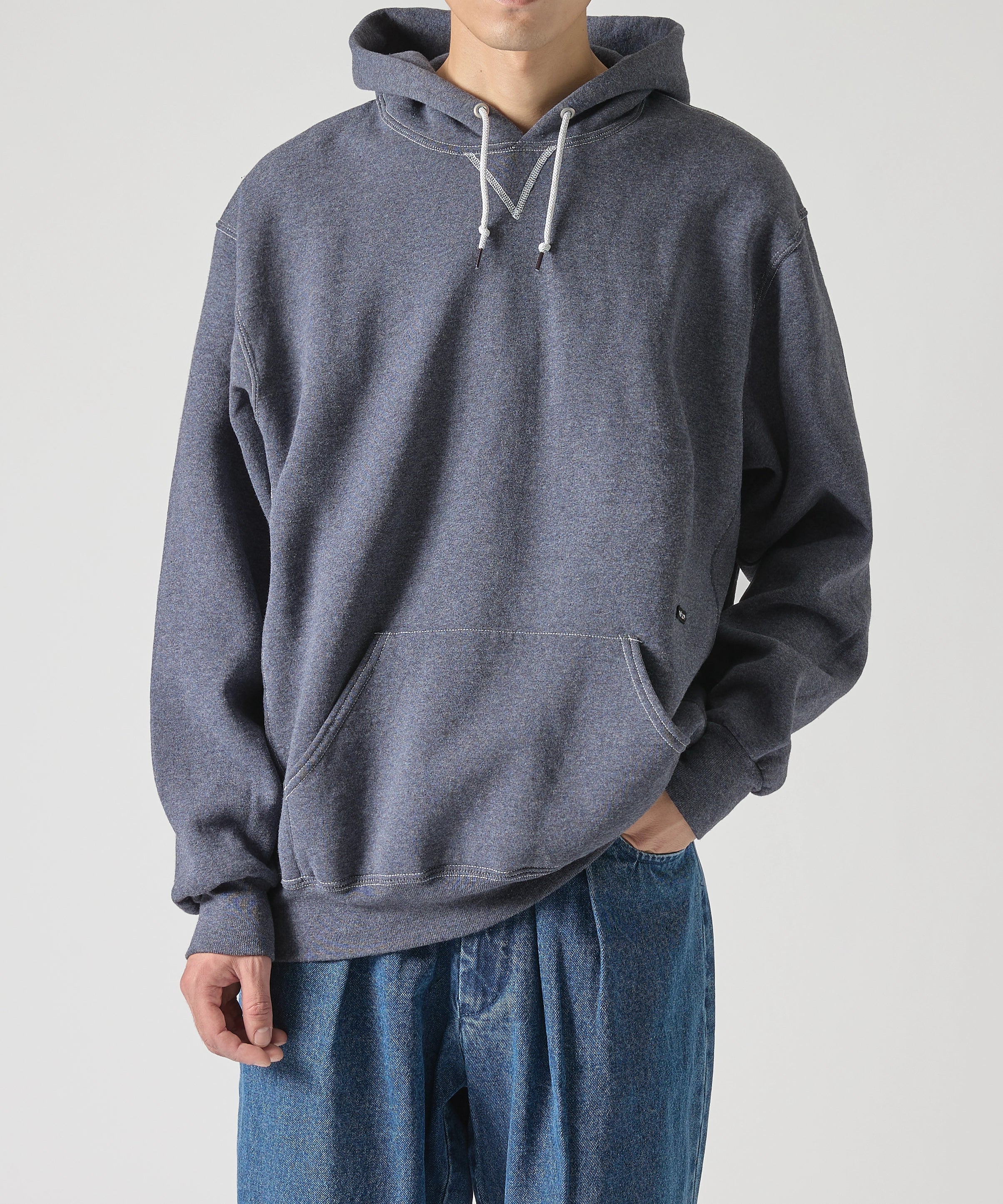 ×RUSSELL ATHLETIC STANDARD SWEAT HOODIE OVERDYE【CHARCOAL】