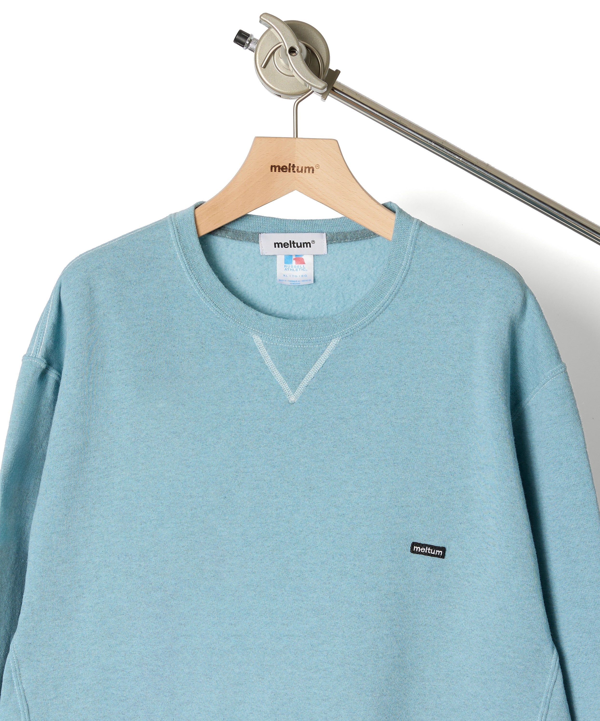 ×RUSSELL ATHLETIC STANDARD CREWNECK SWEAT OVERDYE【SAX】