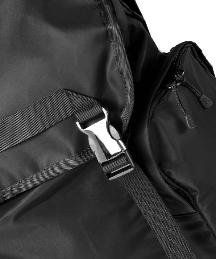 ×PACKING MULTIPOCKET BACKPACK